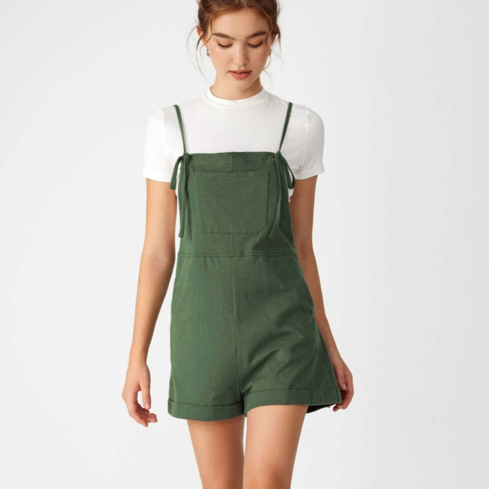 KNOTTED POCKET WIDE LEG ROMPER